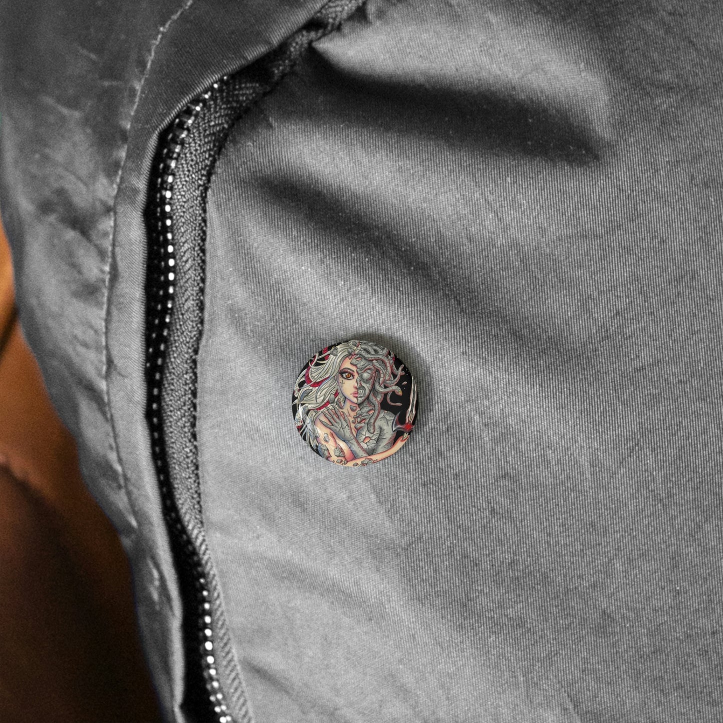 Medusa - Round Pins