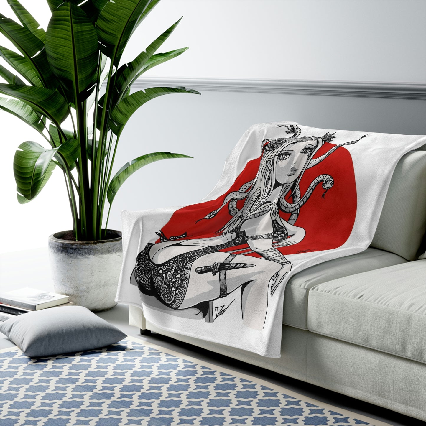 Medusa red circle - Plush Blanket