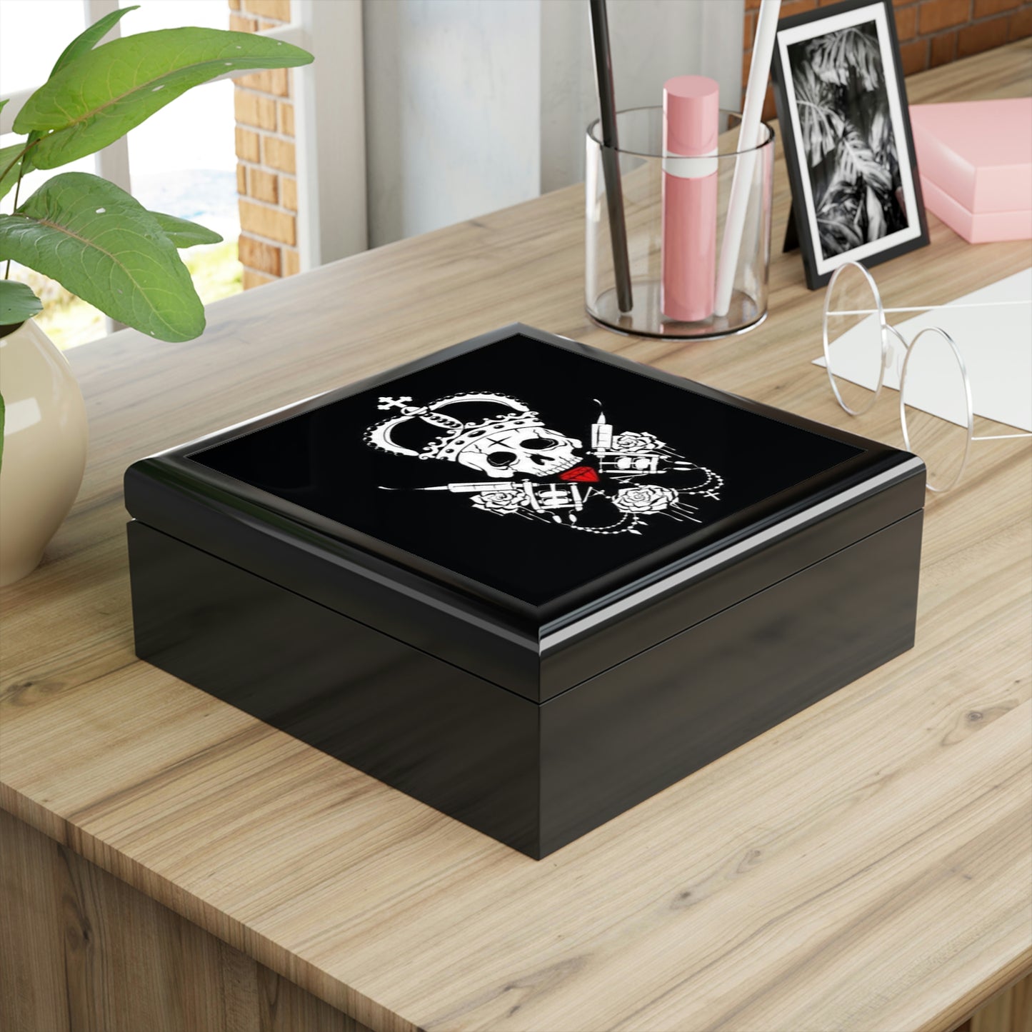 Darko Tattoo - Jewelry Box